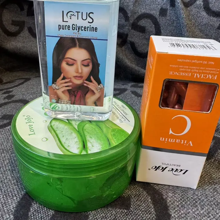 面部护理套装保湿精华