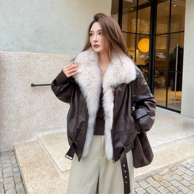 Moprobably李予诺「粒子元素」90白鹅绒狐狸毛时尚羽绒服L5468157