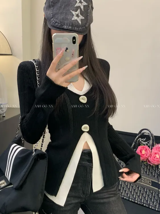 GG 早秋韩系黑色假两件V领针织小衫女收腰修身长袖T恤上衣