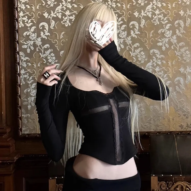 设计感小众十字蕾丝内搭长袖T恤女秋冬新款修身辣妹打底衫短上衣