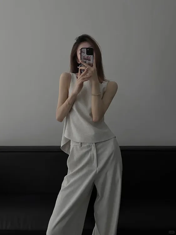 夏季新款时尚套装气质显瘦洋气衣服女休闲百搭性感辣妹外出两件套