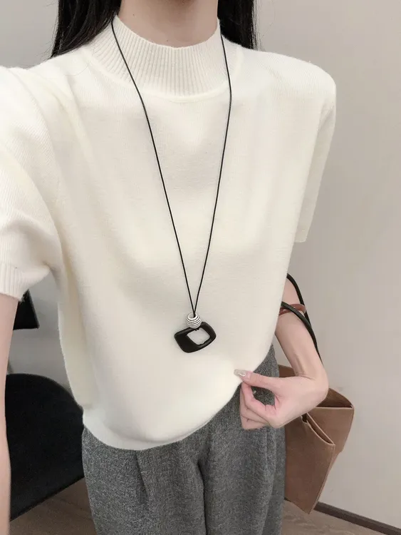 【初秋必入】歌曼丽半高领短袖针织衫女气质款配项链新品羊毛上衣