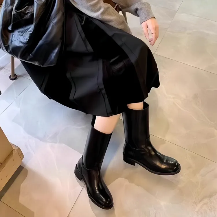 牛皮版~秋冬新款真皮套筒粗跟短靴女显瘦宽筒中筒靴直筒烟筒靴子