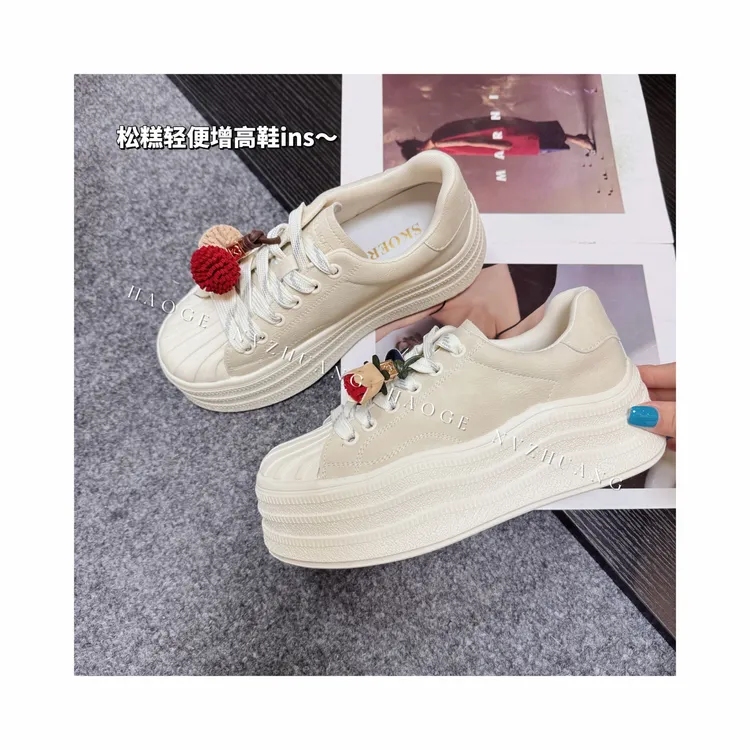厚底增高小白鞋女2025秋新款贝壳头系带休闲板鞋百搭软底运动单鞋
