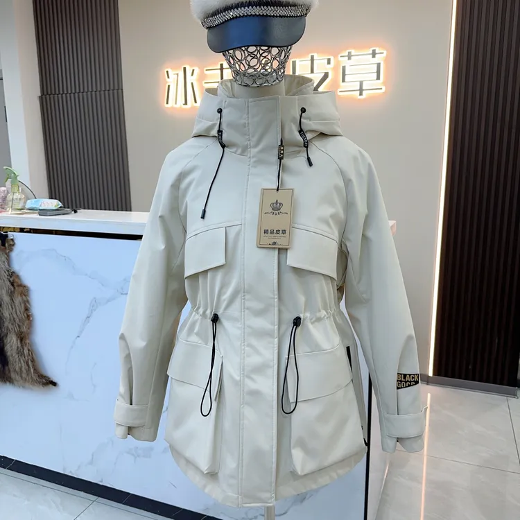 冲锋衣款新款女士派克服