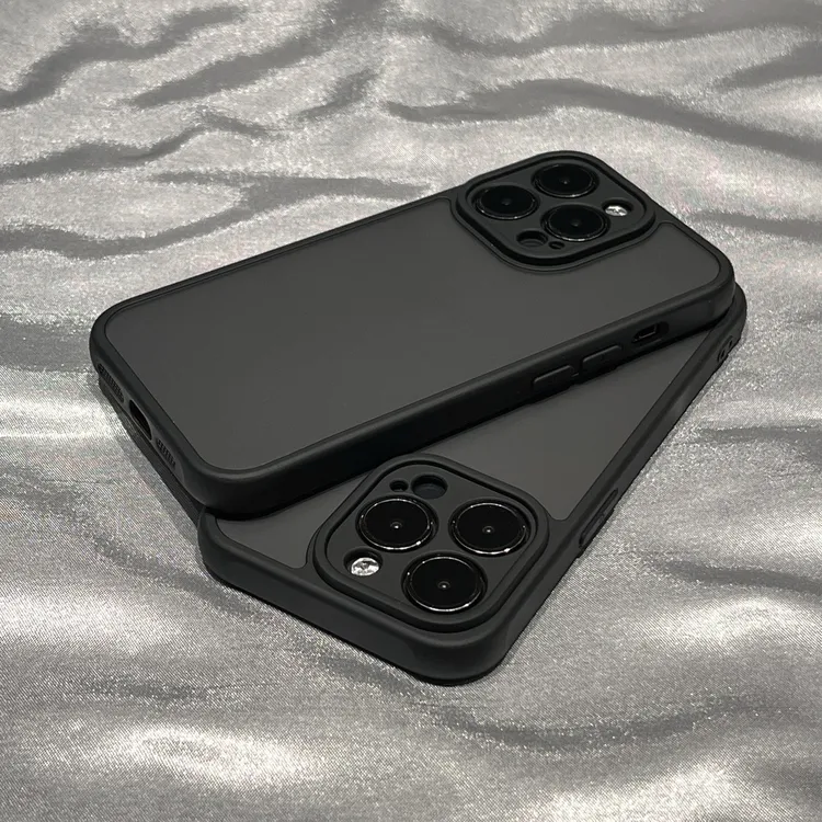 创意磨砂黑色适用苹果14Promax手机壳iPhone15防指纹13防摔16套