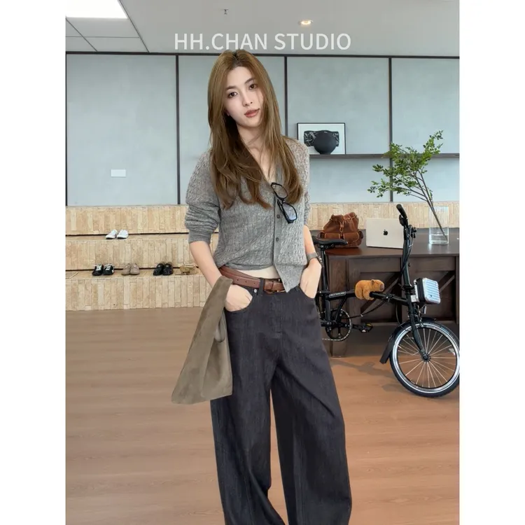 HH.CHAN“黑巧超模”莱赛尔棉黑巧咖色直筒超模牛仔长裤HH53T38907