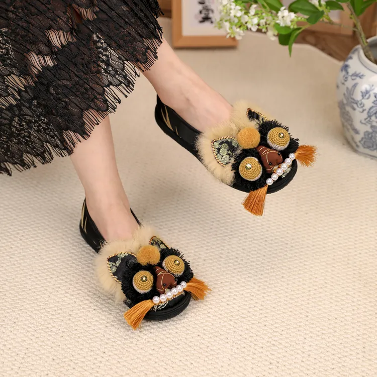 纯手工千层底虎头鞋中国风国潮非遗老虎鞋北京正宗布鞋女绣花单鞋