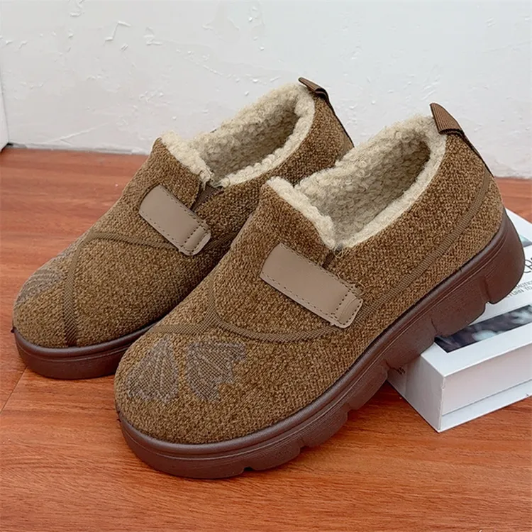 新款保暖加厚中老年棉鞋老北京布鞋女一脚蹬休闲平底加绒妈妈鞋