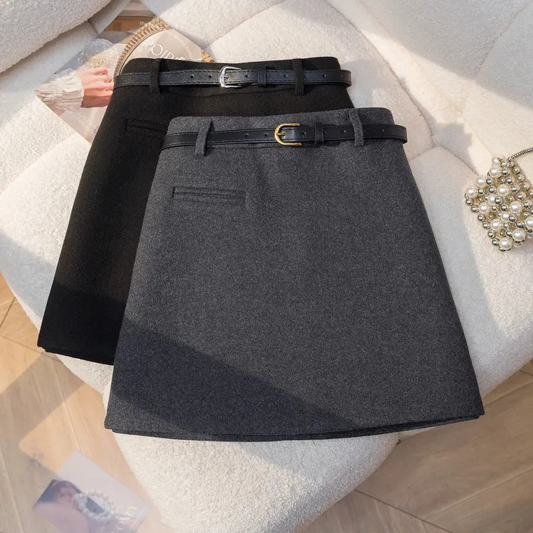 2025秋冬季高腰A字裙短裙毛呢半身裙气质黑色百搭显瘦包臀短裙