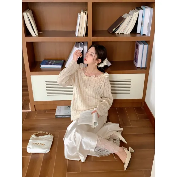 【赵小小&温柔可视】95142 秋上新韩系慵懒V领钩花设计宽松气质毛衣