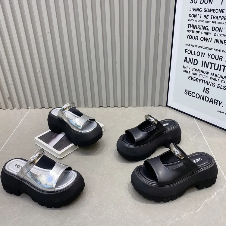 2025夏季新款松糕厚底一字带凉拖鞋百搭时尚休闲一脚蹬外穿半拖