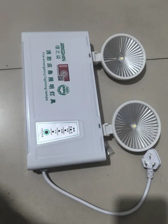 清理库存插电式安全充电灯双头照明应急灯可充电LED灯照明灯