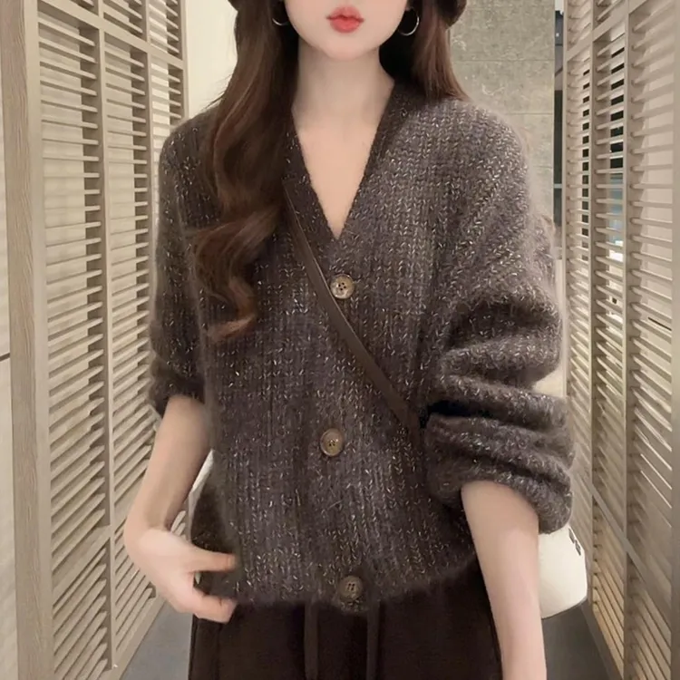 宽松开衫软糯V领毛衣女士2025秋冬新款显瘦气质小香风针织衫外套