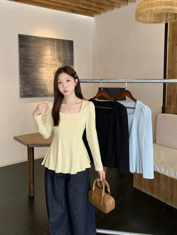 2025秋季新款大码女收腰显瘦法式气质方领上衣百褶长袖小衫80388