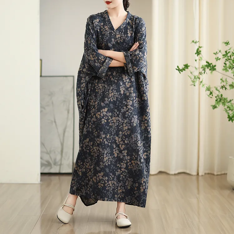 减龄波西米亚印印花V领长裙女2025秋季新遮肚显瘦气质长袖连衣裙