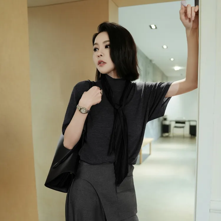 溶溶【织梦余韵】RONGRONG 100绵羊毛扬子纱短袖丝巾羊毛衫RR8020-1