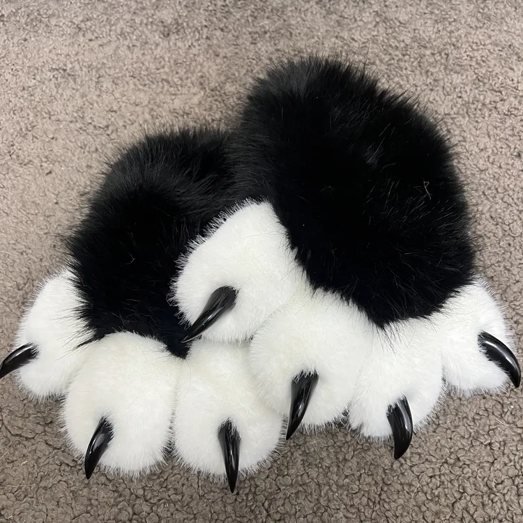 毛绒保暖可爱虎爪吱吱叫手套时尚可爱百搭生日礼物保暖亲肤加绒