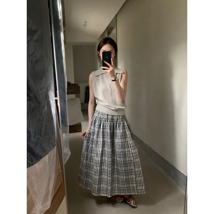 2025夏季新款女时尚显瘦套装学院风Polo领无袖上衣高腰格子半身裙