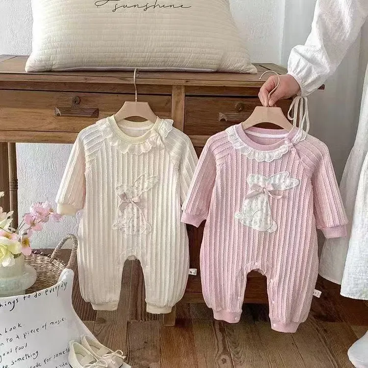 春秋装新生婴儿衣服连体衣超萌可爱公主风外出女宝宝哈衣百天爬服