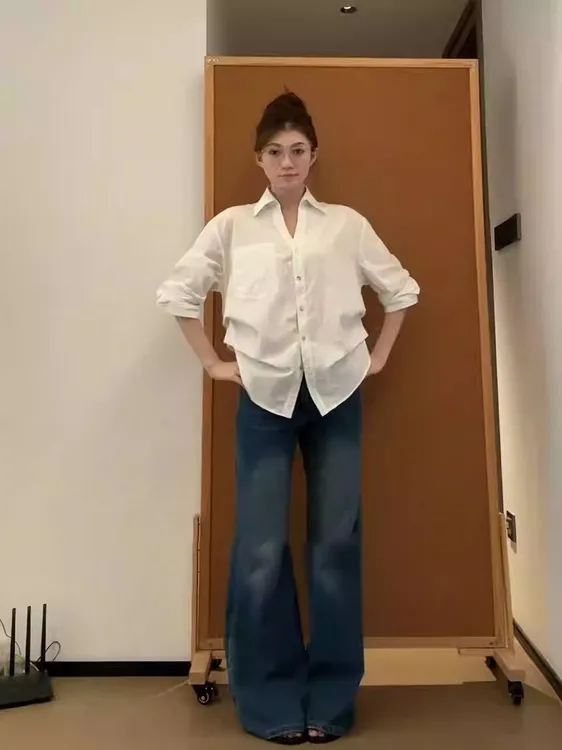 早秋新款简约时尚白色中袖衬衫女装宽松显瘦收腰气质百搭休闲上衣