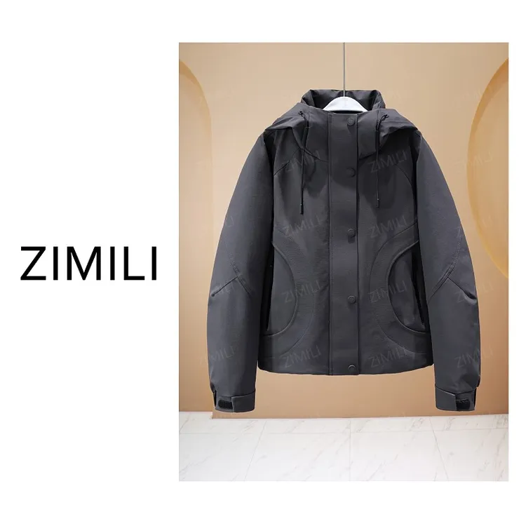 【亮哥女装】2025冬季新品灰色90绒高蓬松轻户外连帽羽绒服86363-3