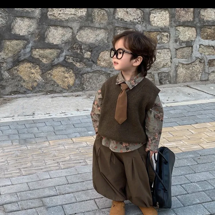 男童套装2025新款韩版春秋长袖衬衫针织马甲洋气中小童复古三件套