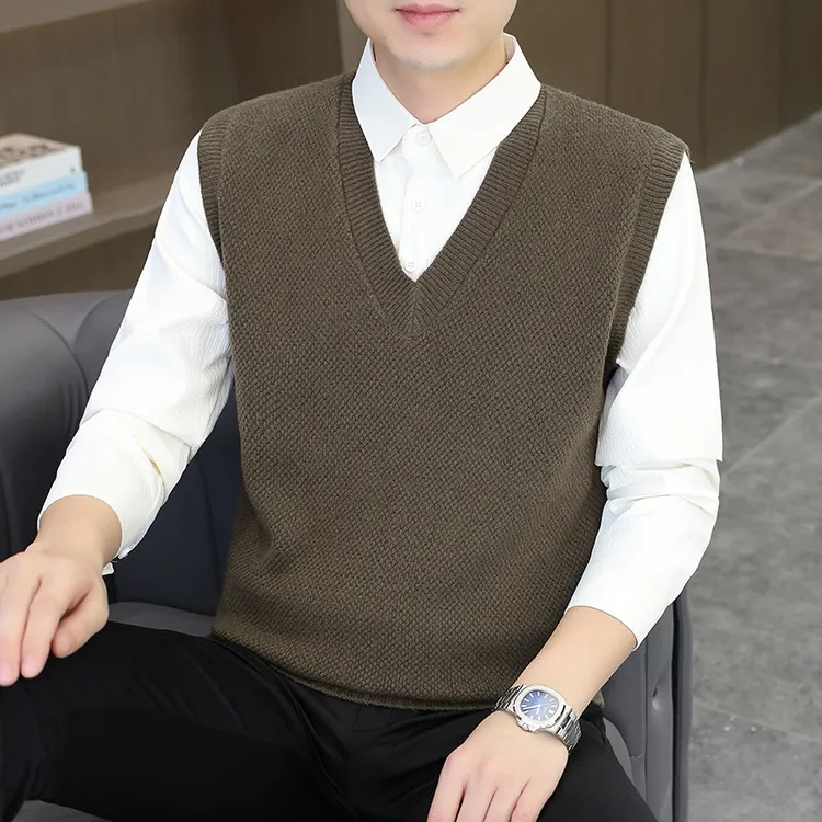 2025秋冬季新款假两件毛衣男士修身V领衬衫领针织纯色打底衫休闲