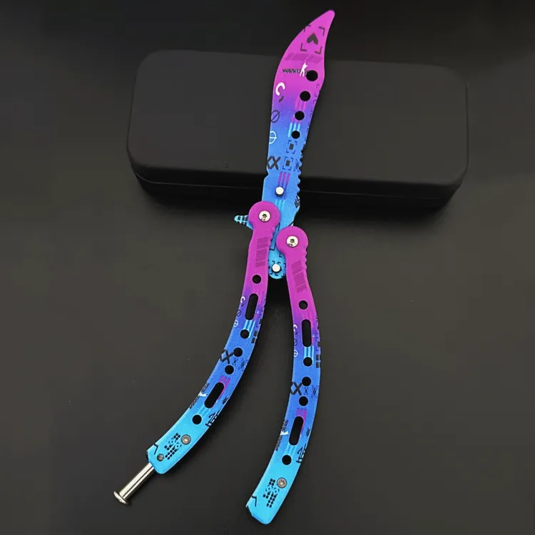 全钢折叠蝴蝶刀未开刃CSGO周边游戏模型梳子户外花式甩手新手练习