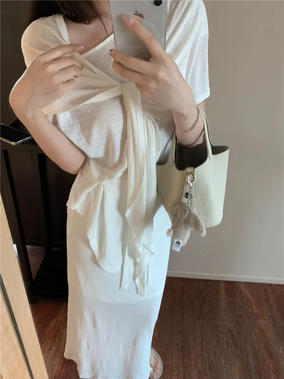 白开水简约休闲时尚套装女装秋季三件套短袖T恤+半身裙+披肩6802