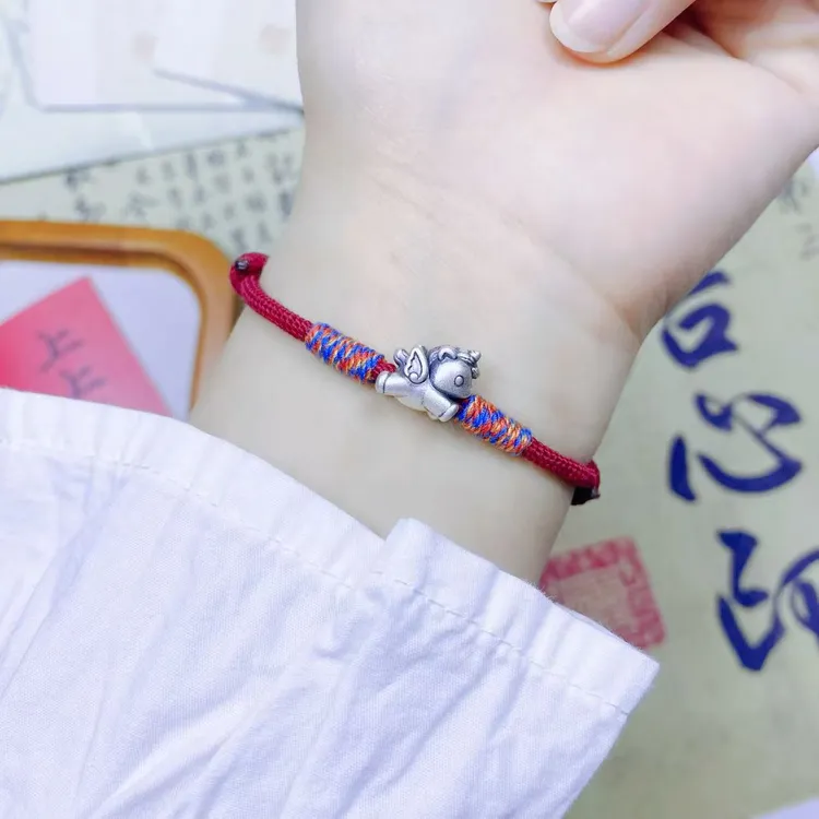 足银手链 999银生肖马红绳马到成功手链手工编织本命年礼物属马