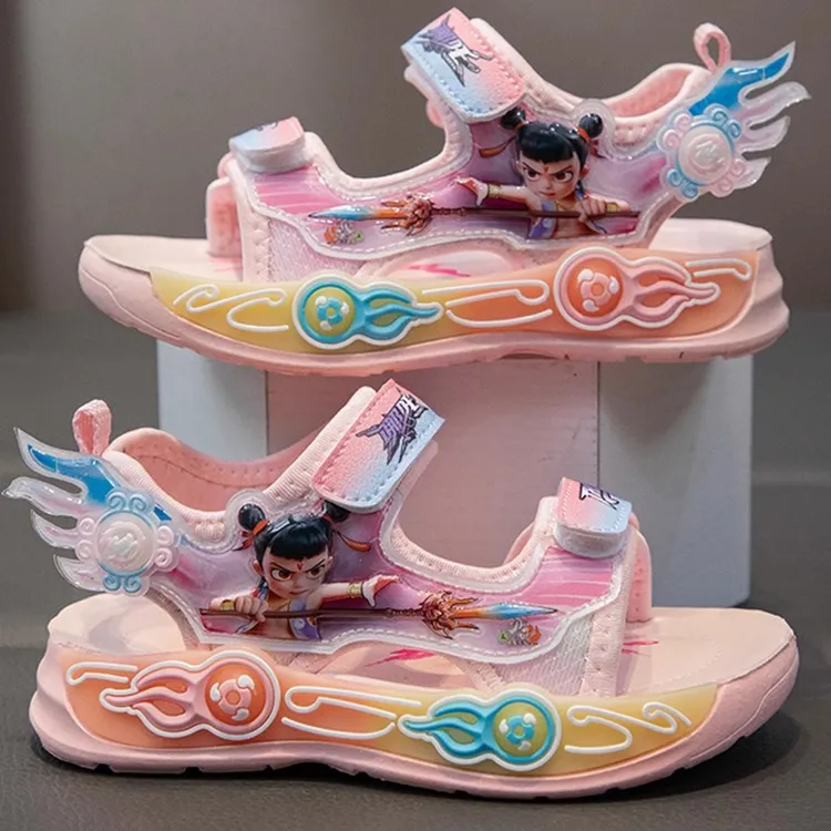 ABC哪吒魔童女童运动凉鞋2025夏季软底防滑中大童儿童沙滩凉鞋子