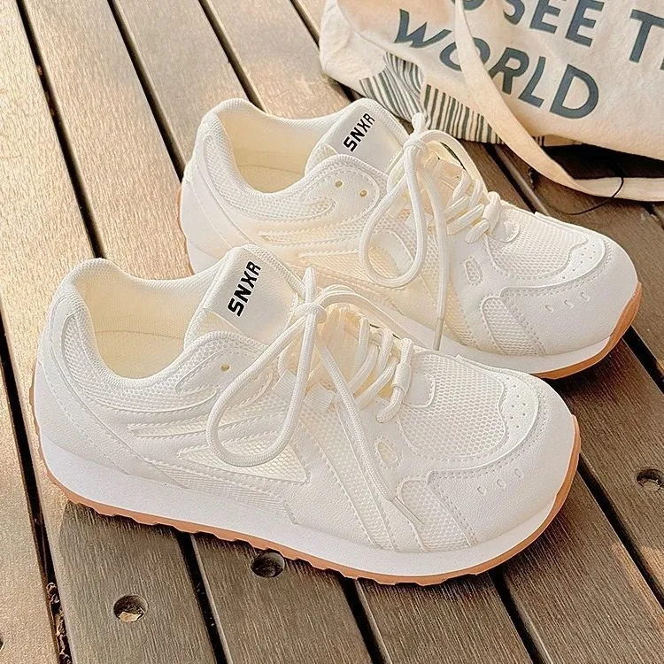 小白鞋女款2025新款夏季网鞋透气阿甘德训鞋薄款不累脚休闲运动鞋