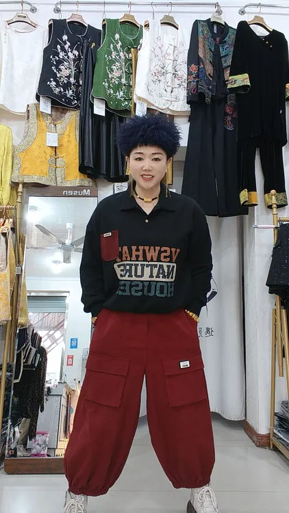 春季印花翻领时尚百搭长袖衫