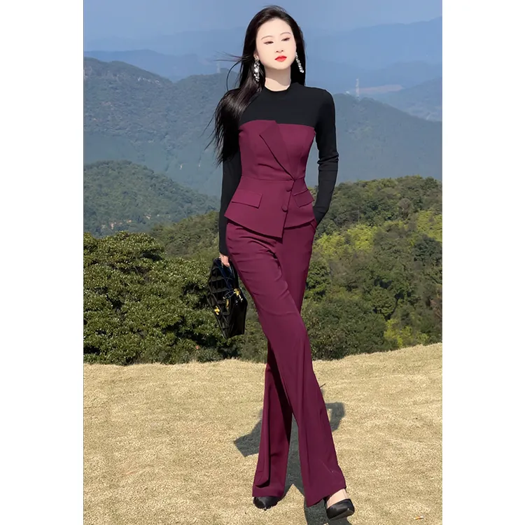 格润雅设计感职业套装2025新款显瘦针织拼接上衣显瘦微喇裤两件套