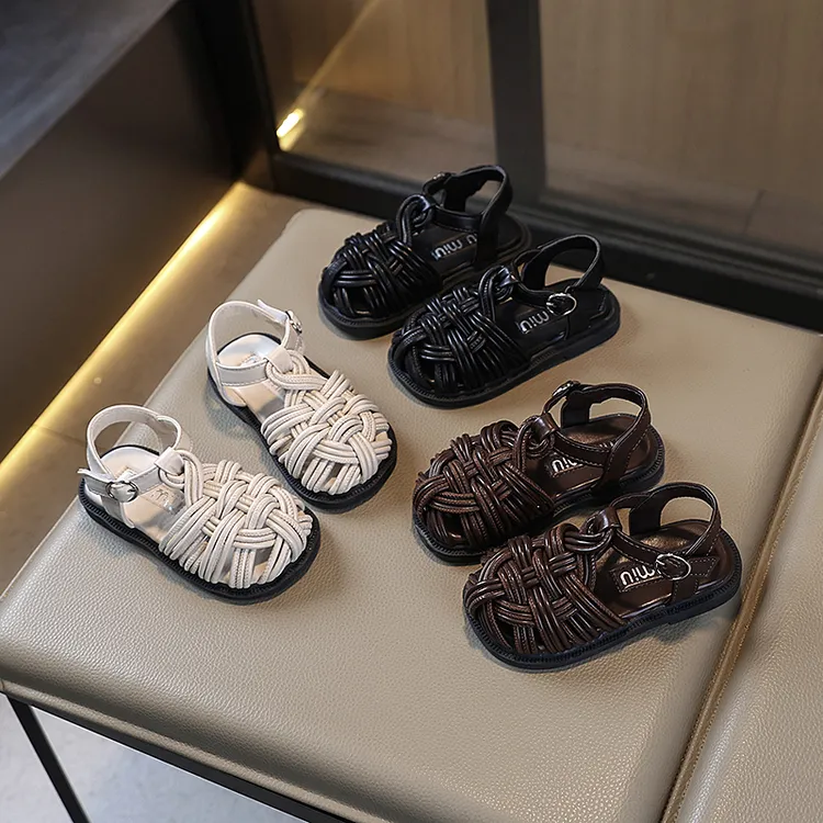 儿童软底防滑凉鞋2025夏季新款男女童洋气编织潮款英伦风中小童鞋