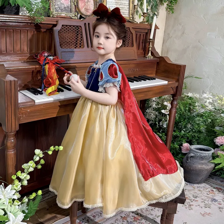 女童白雪公主连衣裙夏季2026新款洛丽塔公主裙儿童装披风生日礼服
