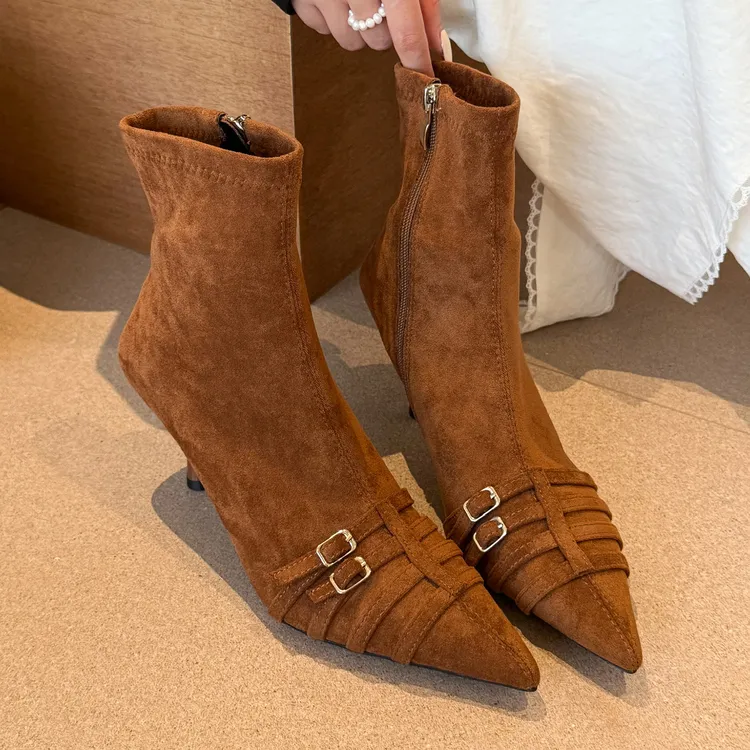 elingstudio 古道枫林！秋冬棕色尖头细带高跟短靴女绒面瘦瘦靴子