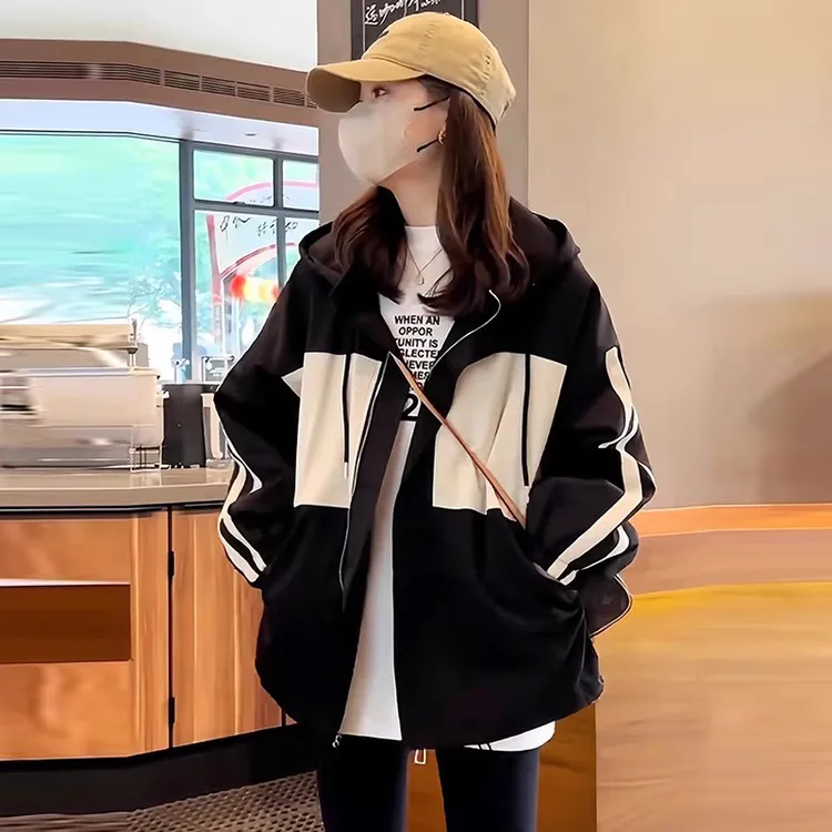 撞色冲锋衣外套女短款2025年春季新款小个子韩版百搭休闲运动上衣