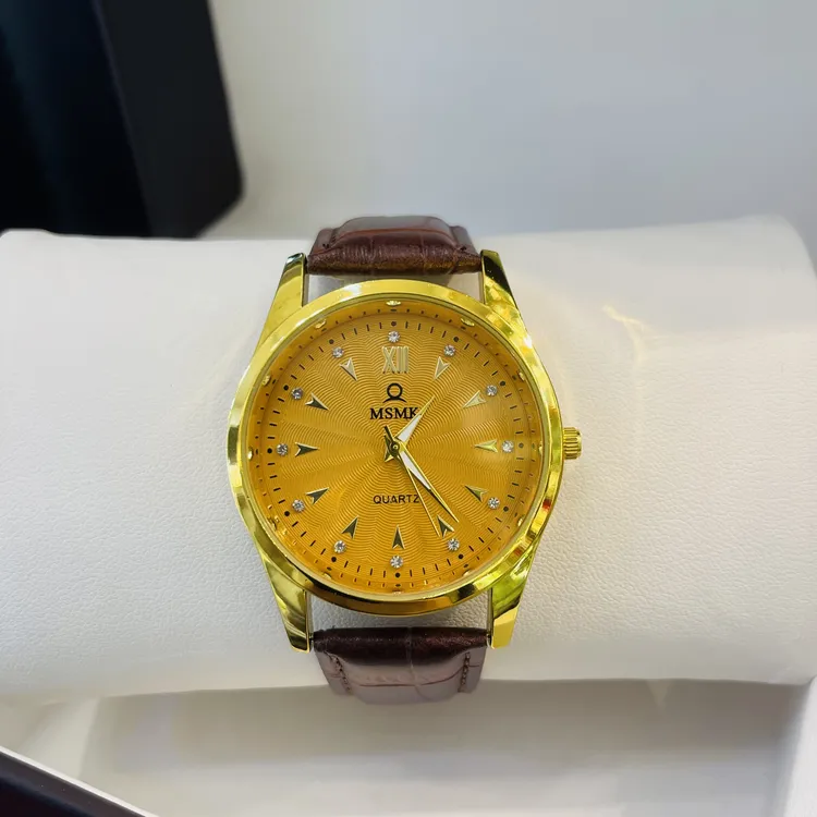 （大，男款）新款时尚韩版手表037 ئەرەنچە چۇڭ شاكلات رەڭ