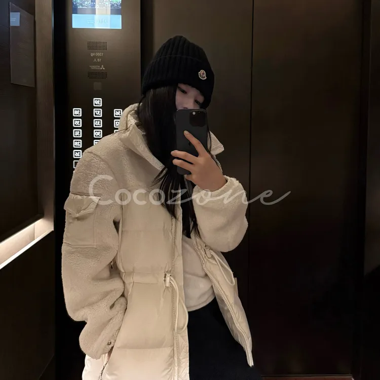 COCO ZONE 刘一一 "莱蒙鹅绒"90鹅绒立领拼接鹅绒服 CD2A2580