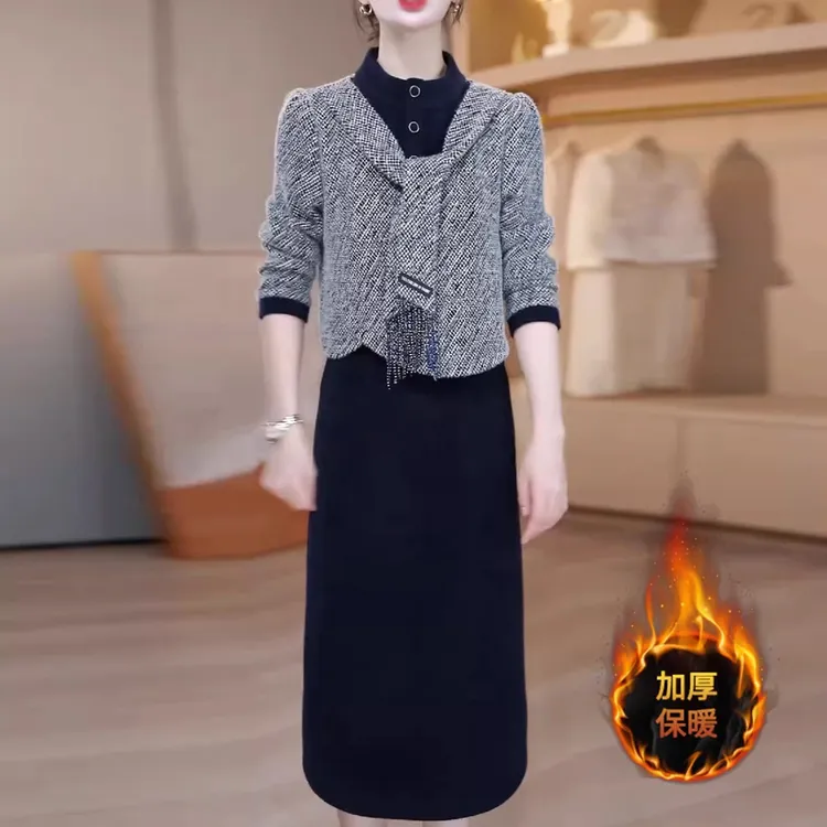 百搭显瘦休闲2025秋冬季修身气质显瘦拼接加厚保暖连衣裙新款显瘦