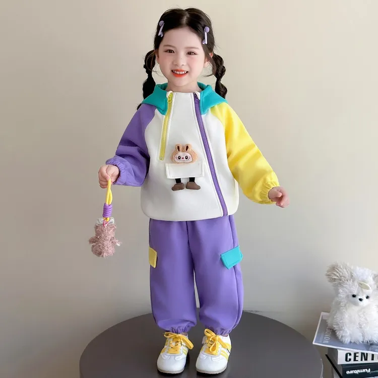 女童秋装套装2025新款卡通拼色儿童连帽卫衣秋季洋气宝宝早秋衣服
