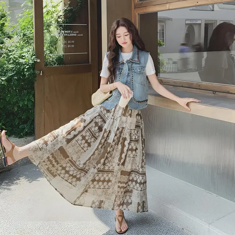 松弛感复古套装裙女2025夏季新款ins风韩系牛仔马甲T恤印花半身裙