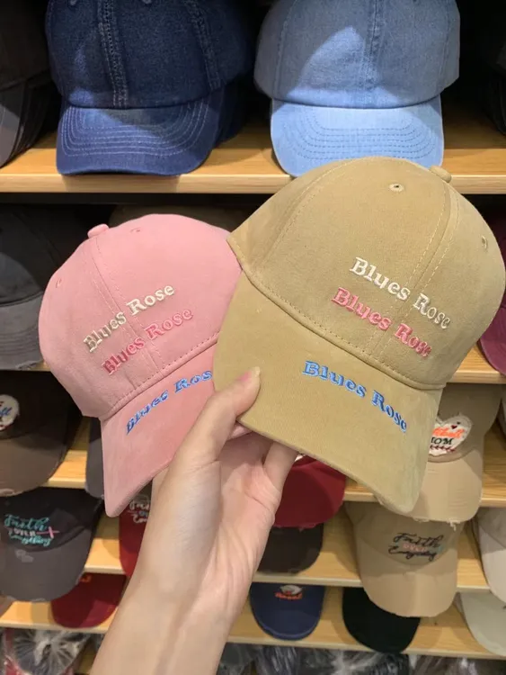 帽子通用字母休闲刺绣百搭男字母刺绣圆顶鸭舌帽女均码棒球帽