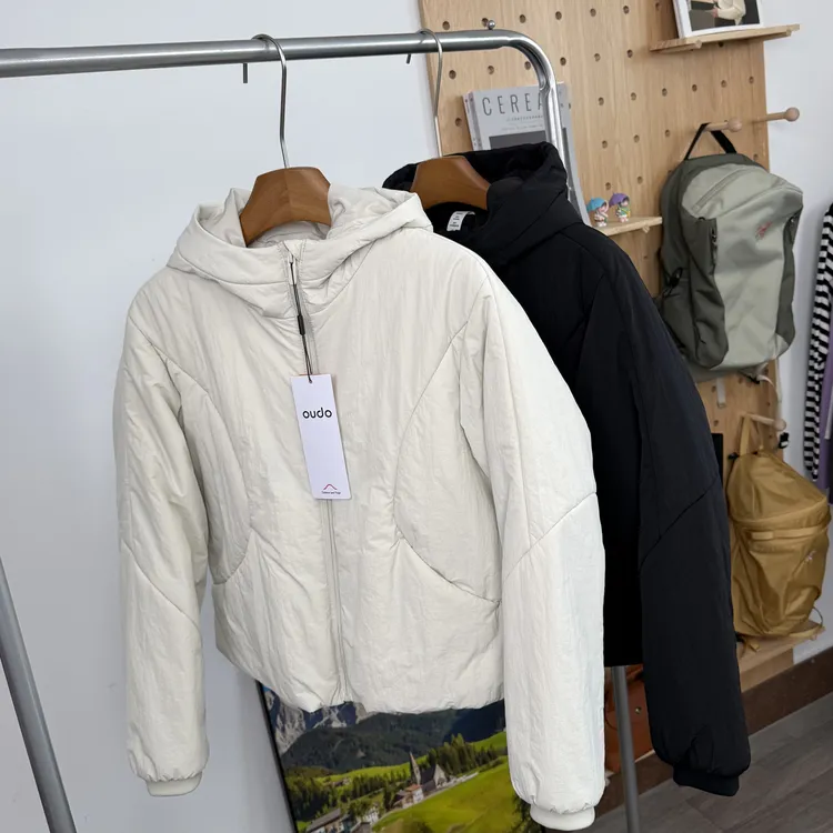 ~lulu同款 轻量型 防风防水 P棉连帽棉服