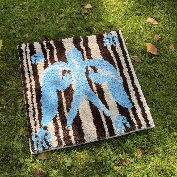 哈萨克元素原创设计簇绒防滑椅垫防凉久坐PP垫创意文化礼品