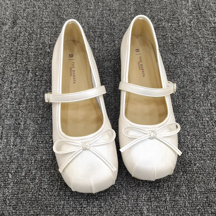 法式玛丽珍鞋女2025秋新款平底芭蕾舞鞋配裙子温柔仙女单鞋休闲鞋