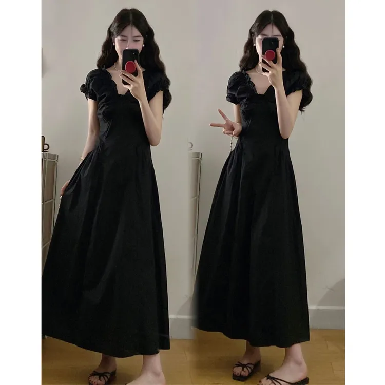 大码女装2025夏季新款法式收腰显瘦赫本风V领连衣裙气质洋气长裙