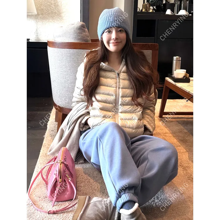 J.JOEY "95白鹅绒"极简百搭拼接连帽保暖羽绒服 C501148